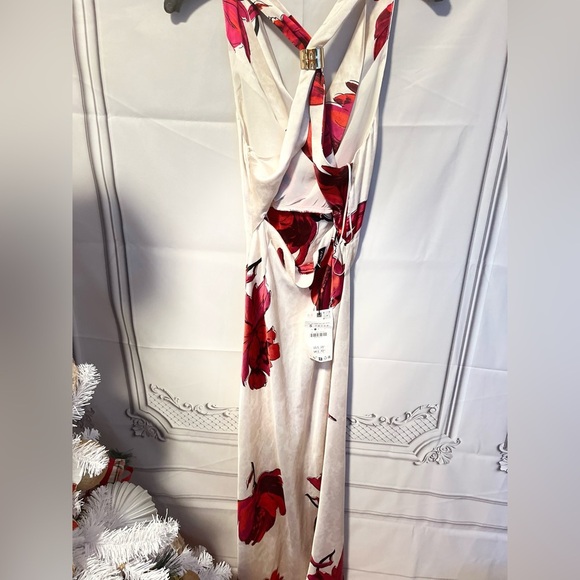 NWT Zara  dress maxi satin floral boho  SIZE XS
🚨FIRM  PRICE NO DISCOUNT - Picture 5 of 16